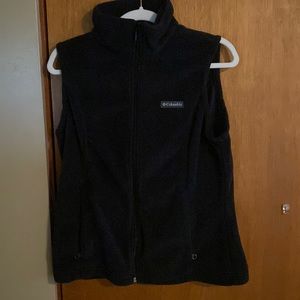 Black Columbia zipper vest